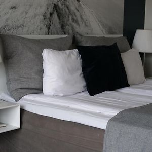 Kamar double padat
